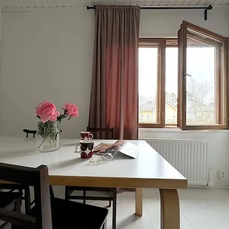 Apartment Valoisa Ja Uniikki Koti Kauniilla Karjasillalla Oulu